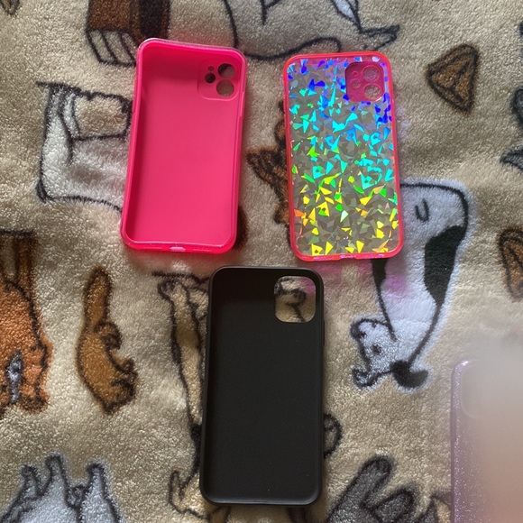 Lot of 12 iPhone 11 Cases - Picture 3 of 9